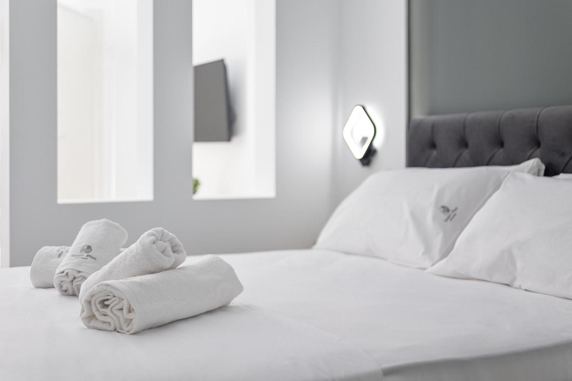 New Glamorous Apartment In Downtown Thessaloniki Buitenkant foto